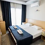 Hotel M2 2*
