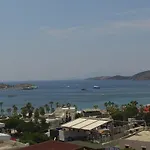 Ξενοδοχείο M2 2*