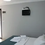 M2 Ξενοδοχείο 2*