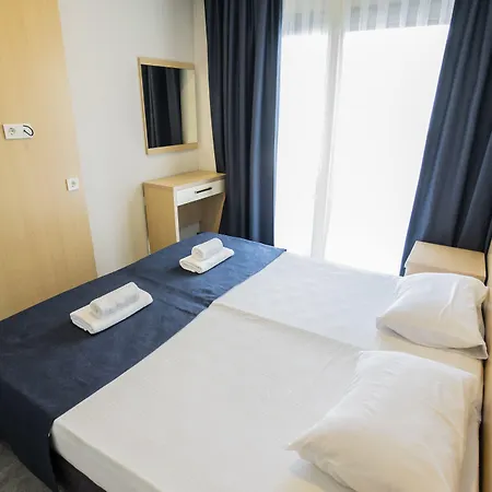 M2 Otel