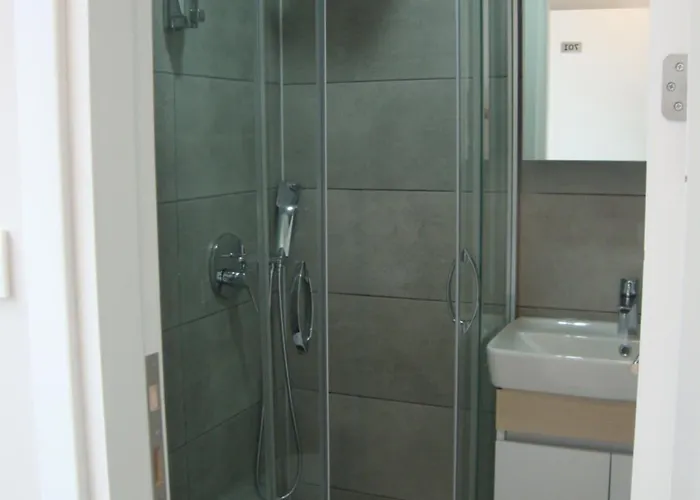 M2 Ξενοδοχείο 2*