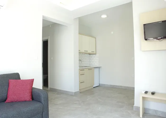 Ξενοδοχείο M2 2*